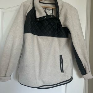 Abercrombie pullover. Cream fleece and black pleather. Size medium. So cute on.